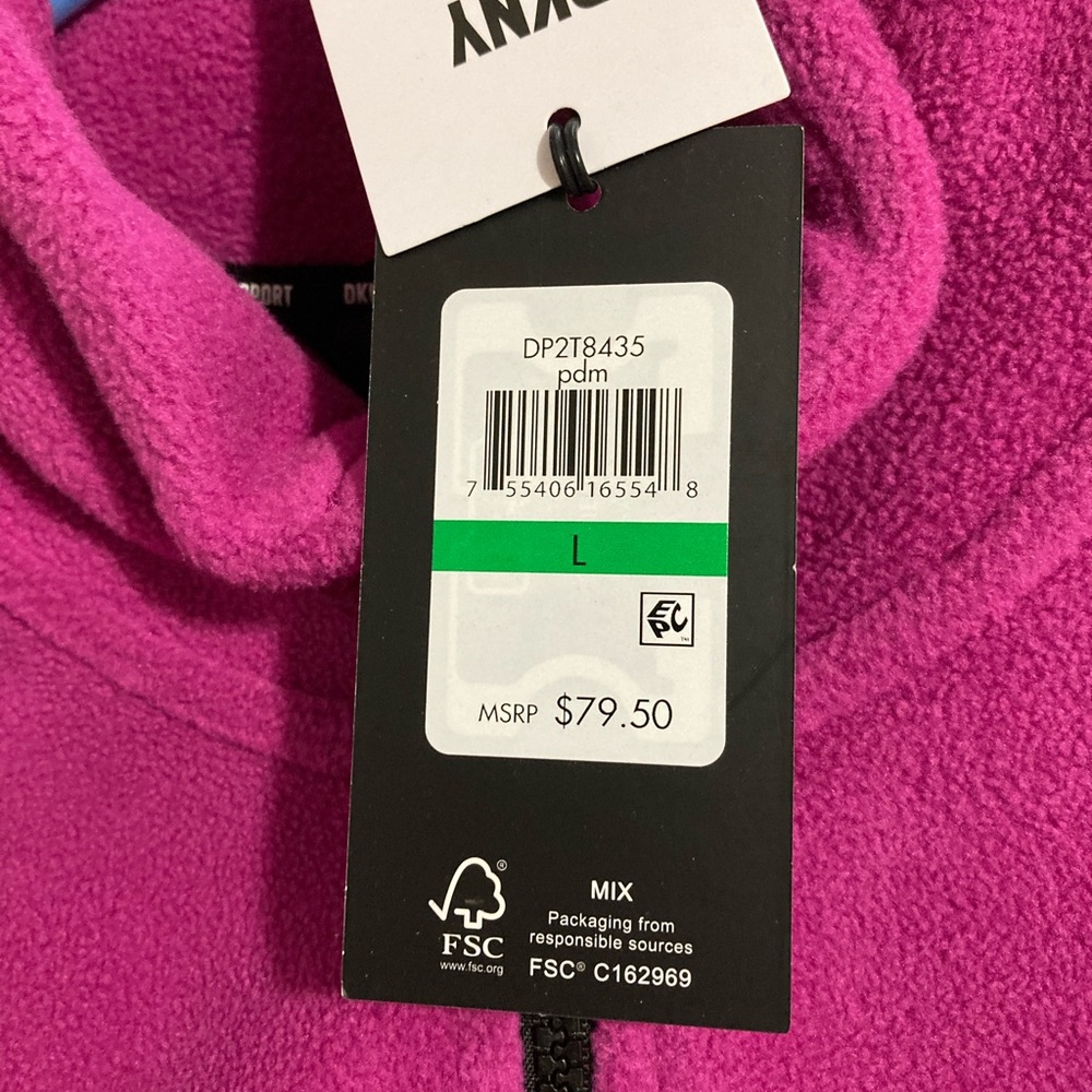 NWTS DKNY Pullover Fleece - Picture 9 of 9
